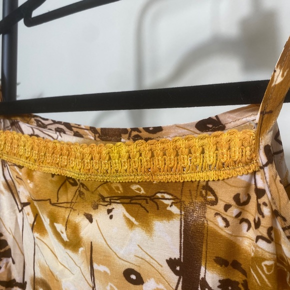 Vintage Y2K/Artsy Tank top - Picture 3 of 6